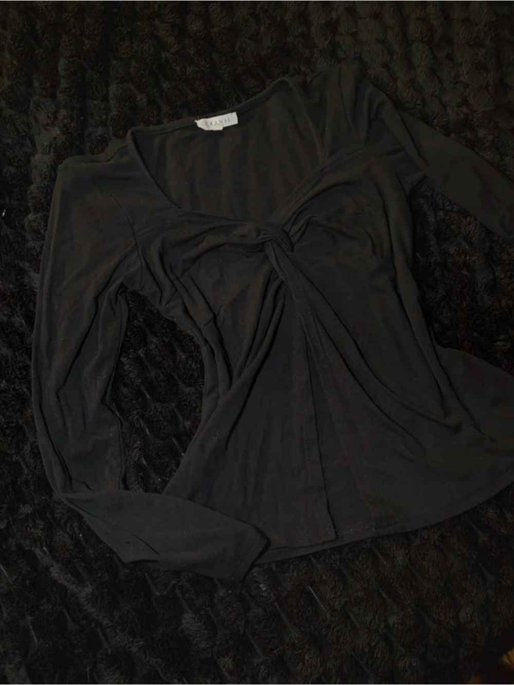 Women's Black Twist-Front Long Sleeve Tee